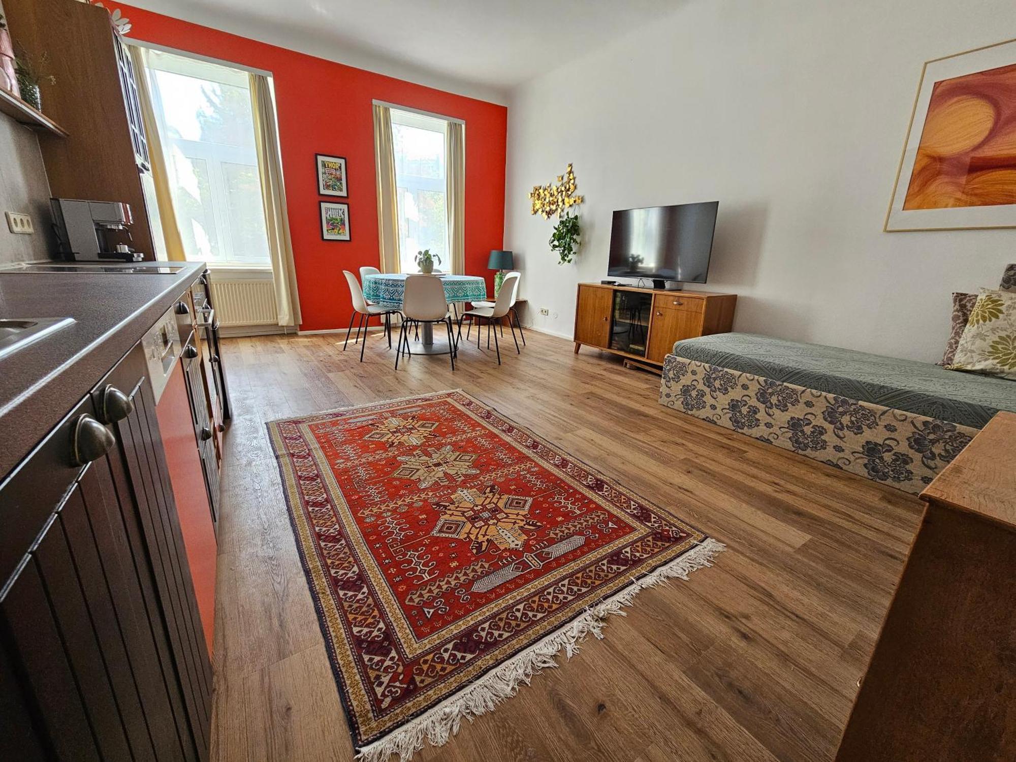 Vienna Palm Apartments Room photo